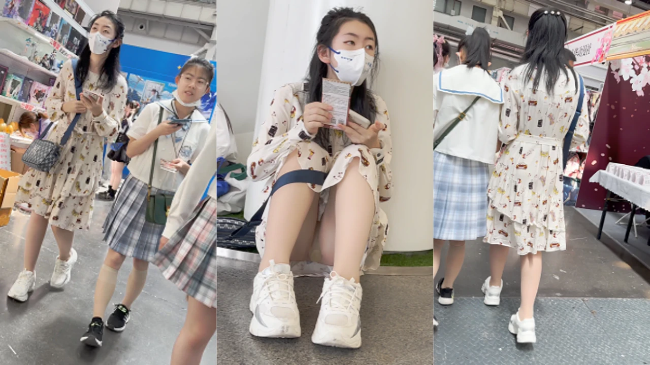 【商场抄底】皮肤白嫩清纯妹子 肉丝美腿 坐地姿势内裤一览无余