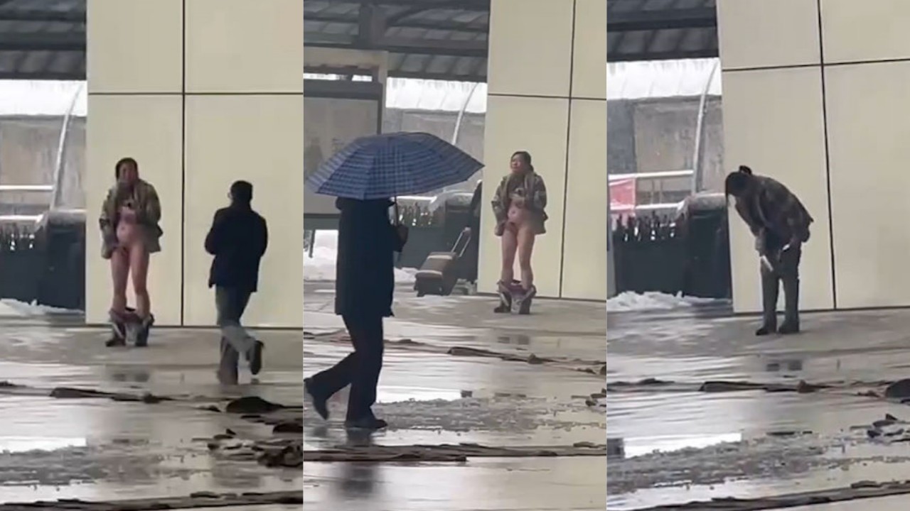 黑龙江骚妇雪天在马路边脱裤子自慰 周围路人近距离观看 骚妇还主动给路人炫耀